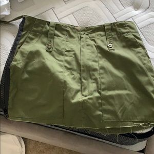 olive green skirt with zipper detail